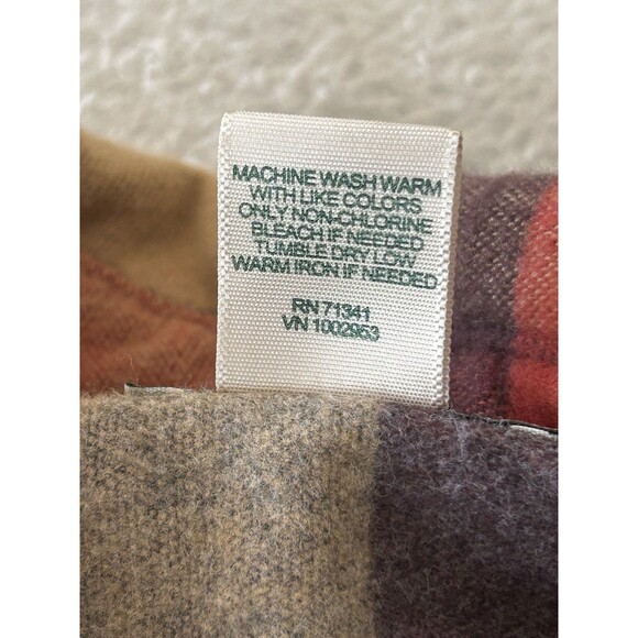 LL Bean Traditional Fit  Chemois Cotton Flannel Shirt Size Small Fall Unisex - Picture 4 of 7